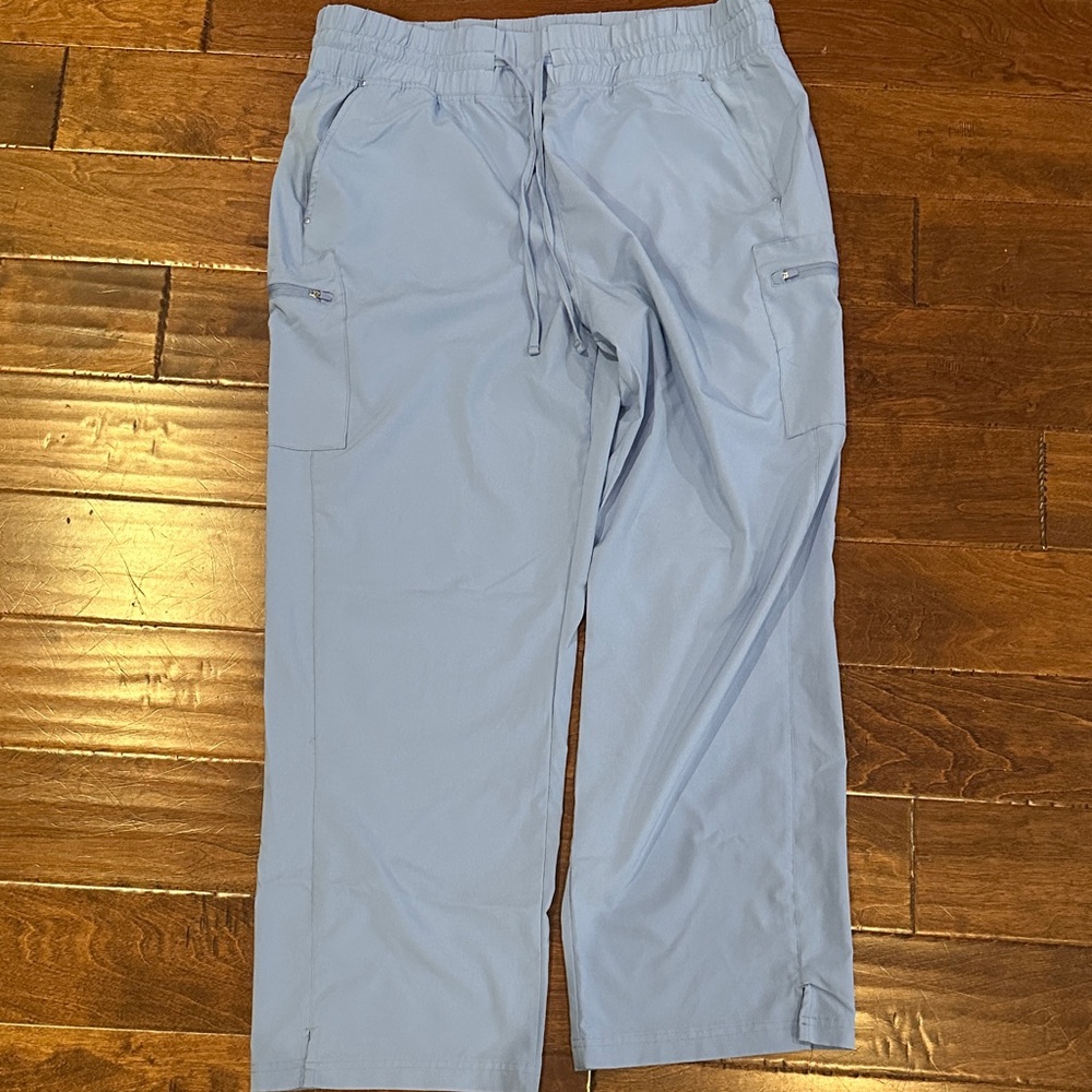Women’s butter soft scrub pants.
